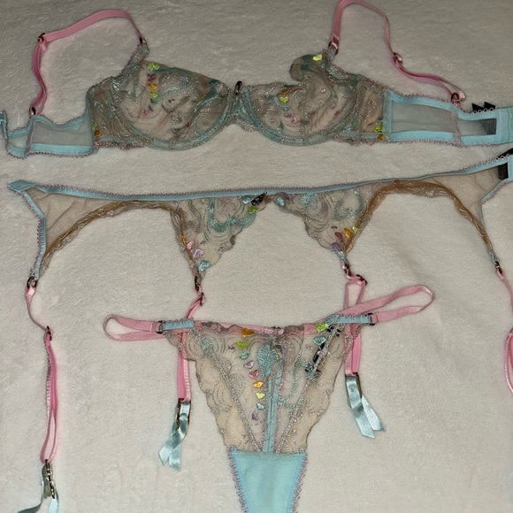 Honey Birdette Candy Aquamarine lingerie set!! - Picture 14 of 15